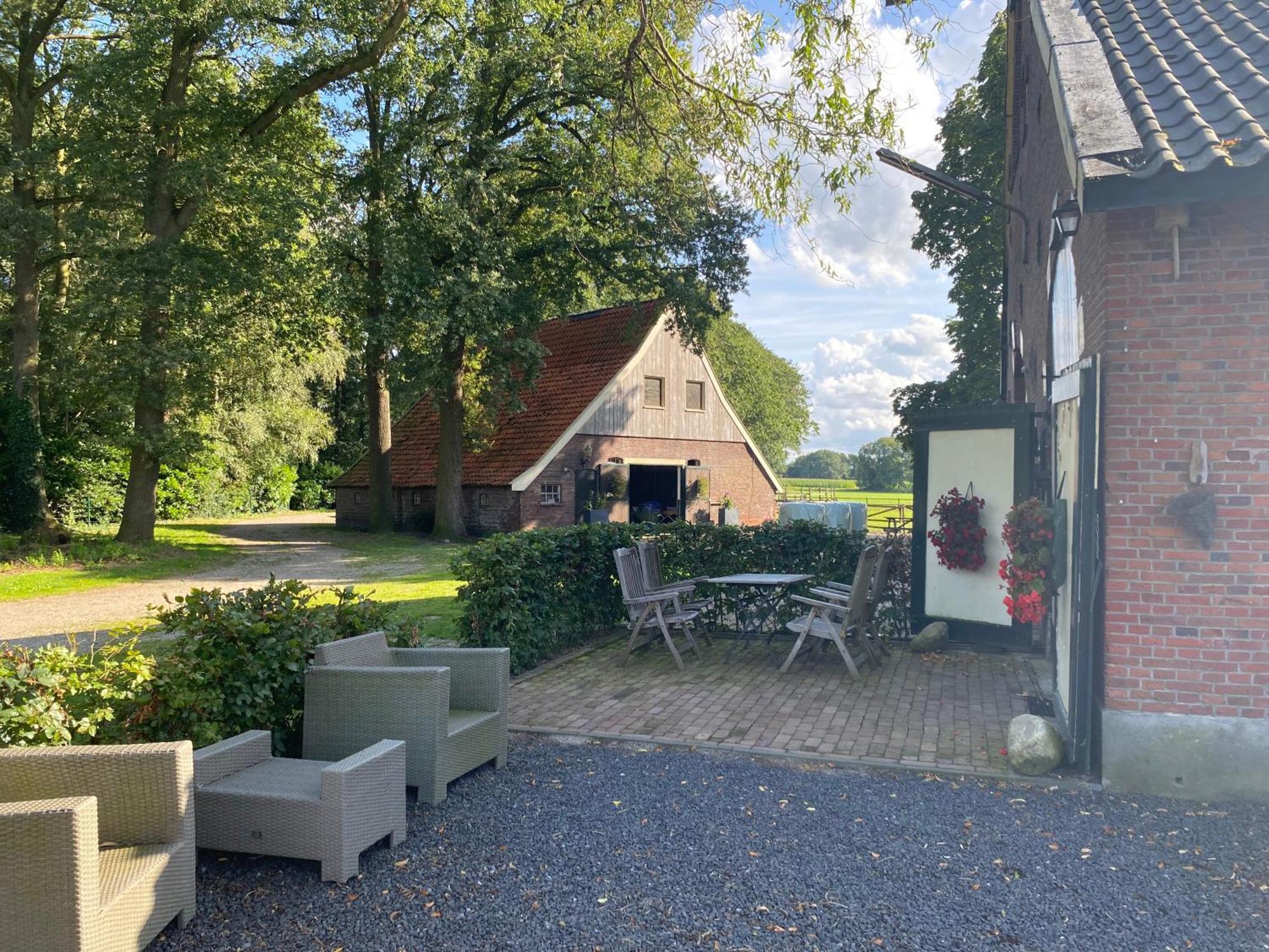 Erve Het Roolvink Boerderij Appartementen 40-50 M2 恩斯赫德 外观 照片